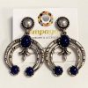 Silver crescent earring